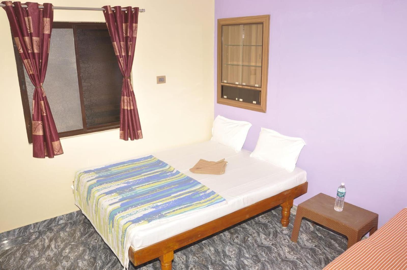 Classic Homestay Hampi Exterior photo